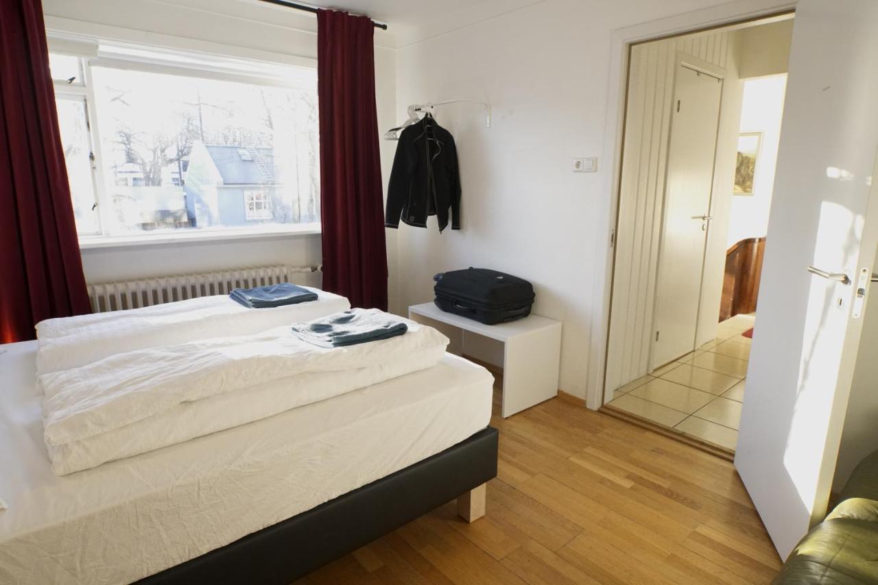 Cozy On The Strip Apartment Reykjavík Exterior photo